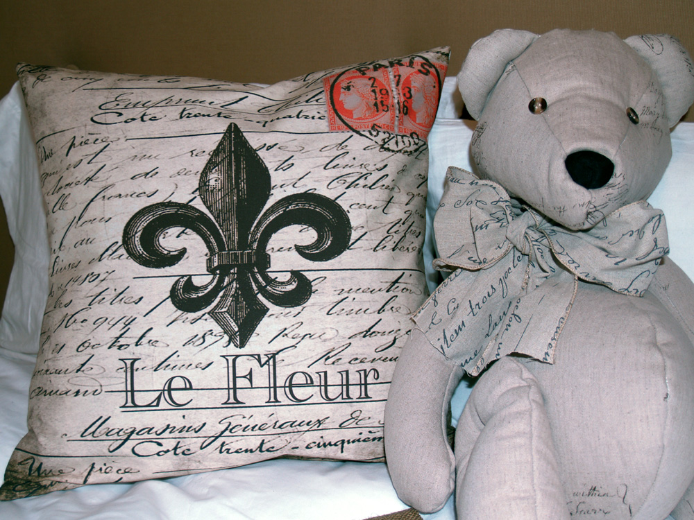 French Market Paris Le Fleur De Lis Postcard Script Linen Envelope Style Pillow Cover Home Decor
